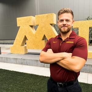 Meet your Posher, Dan